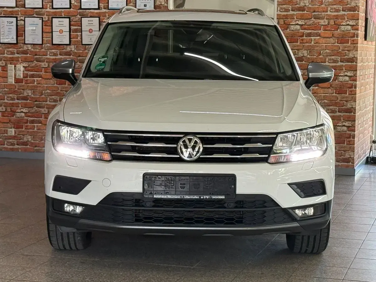 Gebraucht VW Tiguan 150 PS (110 kW) 2019 Weiß SUV