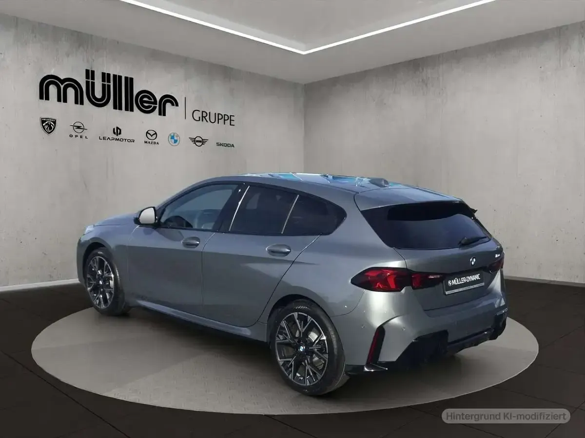Neu BMW 120 M Sport 170 PS (125 kW) 2026 Skyscraper grau metallic Kleinwagen