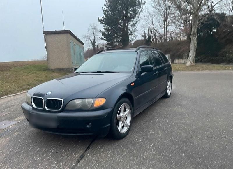 Gebraucht BMW 318 116 PS (85 kW) 2004 Blau Kombi