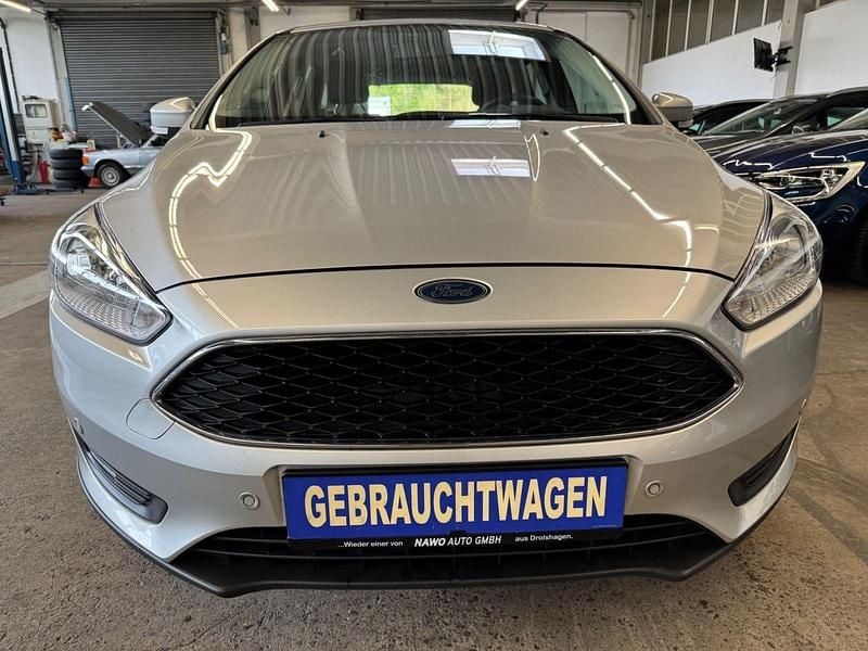 Second-hand Ford Focus 120 CP (88 kW) 2017 Argintiu Break