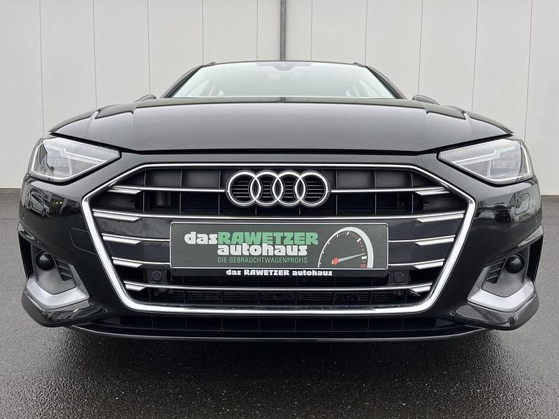 Gebraucht Audi A4 Advanced Plus 204 PS (150 kW) 2022 Schwarz Kombi