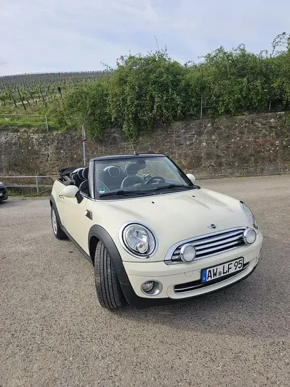 Usado Mini Cooper Cabriolet 120 CV (88 kW) 2009 Blanco Descapotable