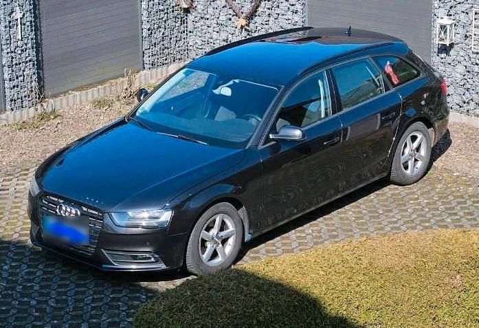 Gebraucht Audi A4 163 PS (119 kW) 2013 Grau Kombi