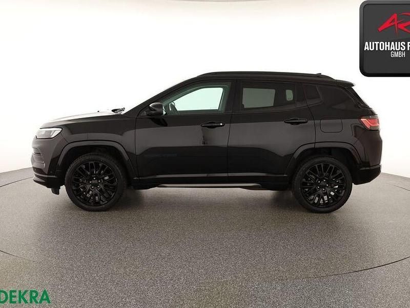 Gebraucht Jeep Compass 179 PS (131 kW) 2022 Schwarz SUV