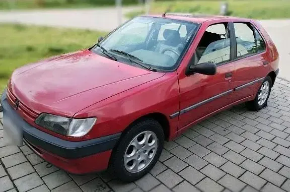 Gebraucht Peugeot 306 75 PS (55 kW) 1994 Rot Kleinwagen