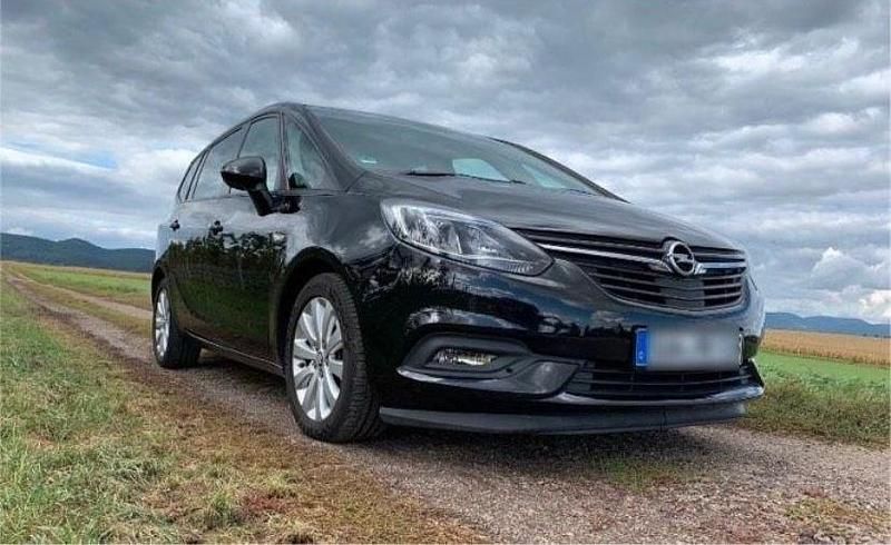 Gebraucht Opel Zafira Active 170 PS (125 kW) 2018 Schwarz Van / Kleinbus