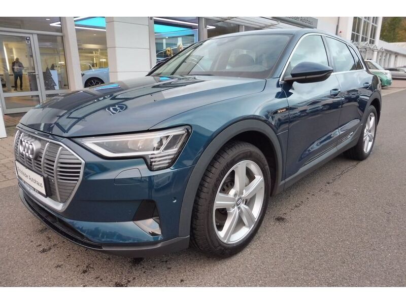 Gebraucht Audi e-tron Ambiente 300 kW (408 PS) 2019 Blau SUV