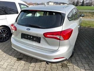 Gebraucht Ford Focus Cool & Connect 120 PS (88 kW) 2021 Silber Kombi