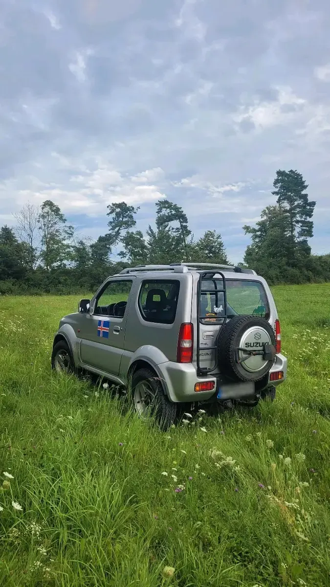 Gebraucht Suzuki Jimny 82 PS (60 kW) 2003 Silber SUV