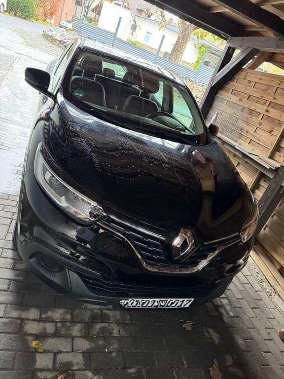 Schwarz Gebraucht 2016 Renault Kadjar Life SUV | 9.200 € (Guter Preis) - Bild 1/4
