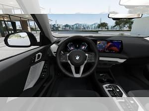 Neu BMW 216 122 PS (89 kW) 2026 Schwarz Coupé