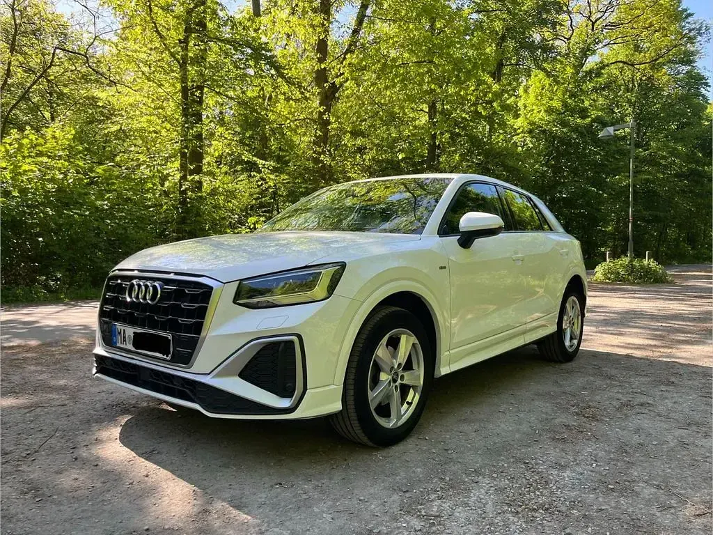 Gebraucht Audi Q2 S-Line 110 PS (80 kW) 2021 Weiß SUV
