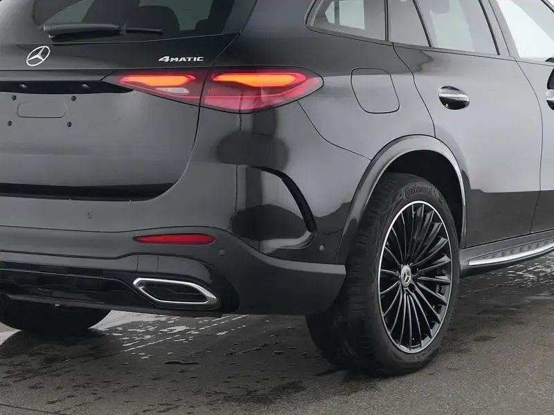 Gebraucht Mercedes GLC400d Premium 252 PS (185 kW) 2025 Schwarz SUV