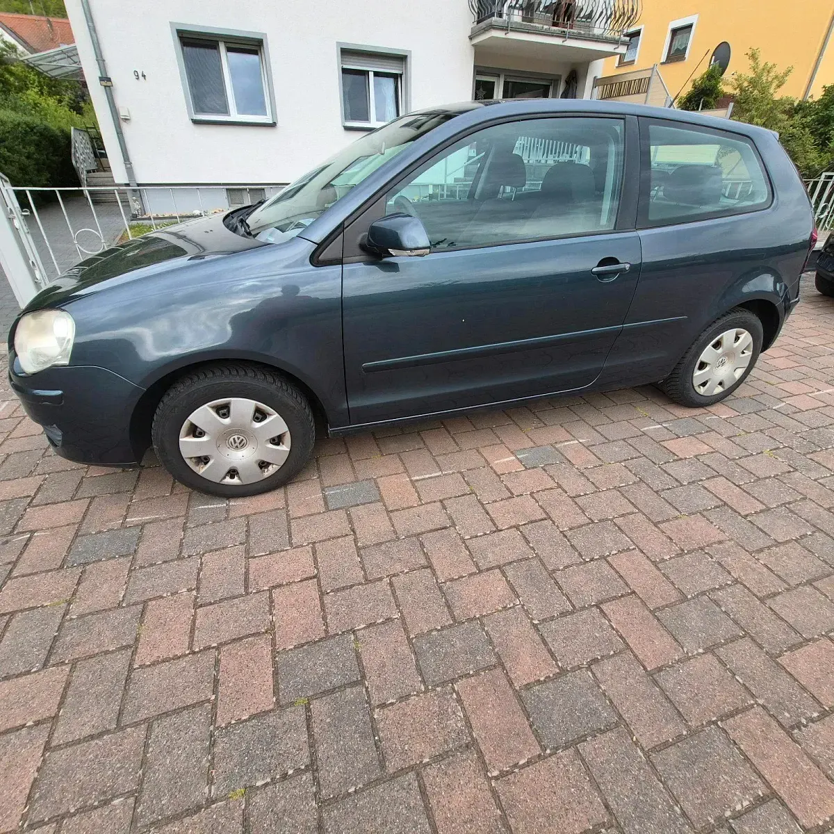 Gebraucht VW Polo 69 PS (50 kW) 2008 Grau Kleinwagen
