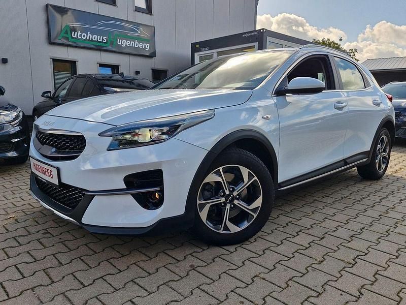 Weiß Gebraucht 2022 Kia XCeed SUV | 19.490 € (Fairer Preis) - Bild 1/4