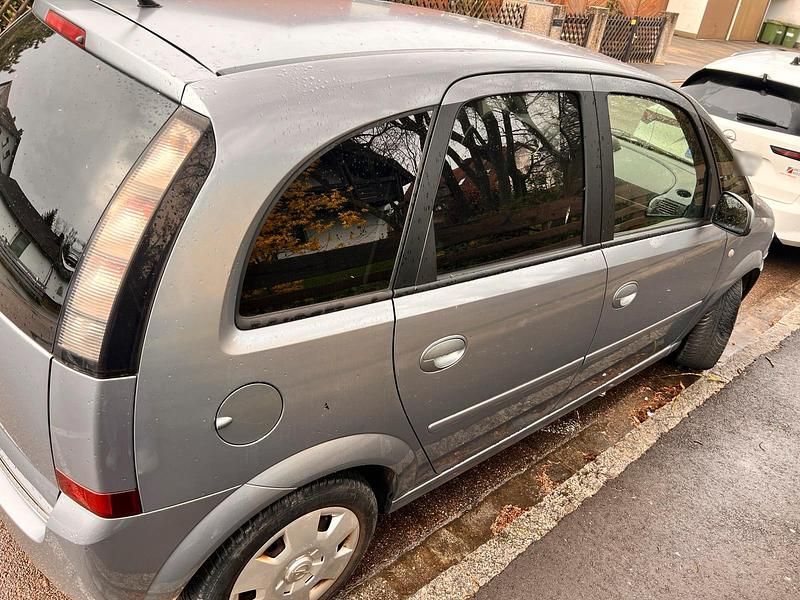 Gebraucht Opel Meriva 90 PS (66 kW) 2007 Andere farben Van / Kleinbus