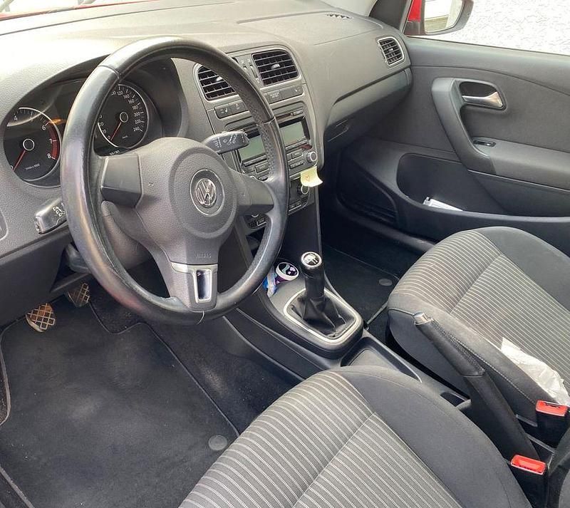 Gebraucht VW Polo Highline 86 PS (63 kW) 2010 Rot Kleinwagen