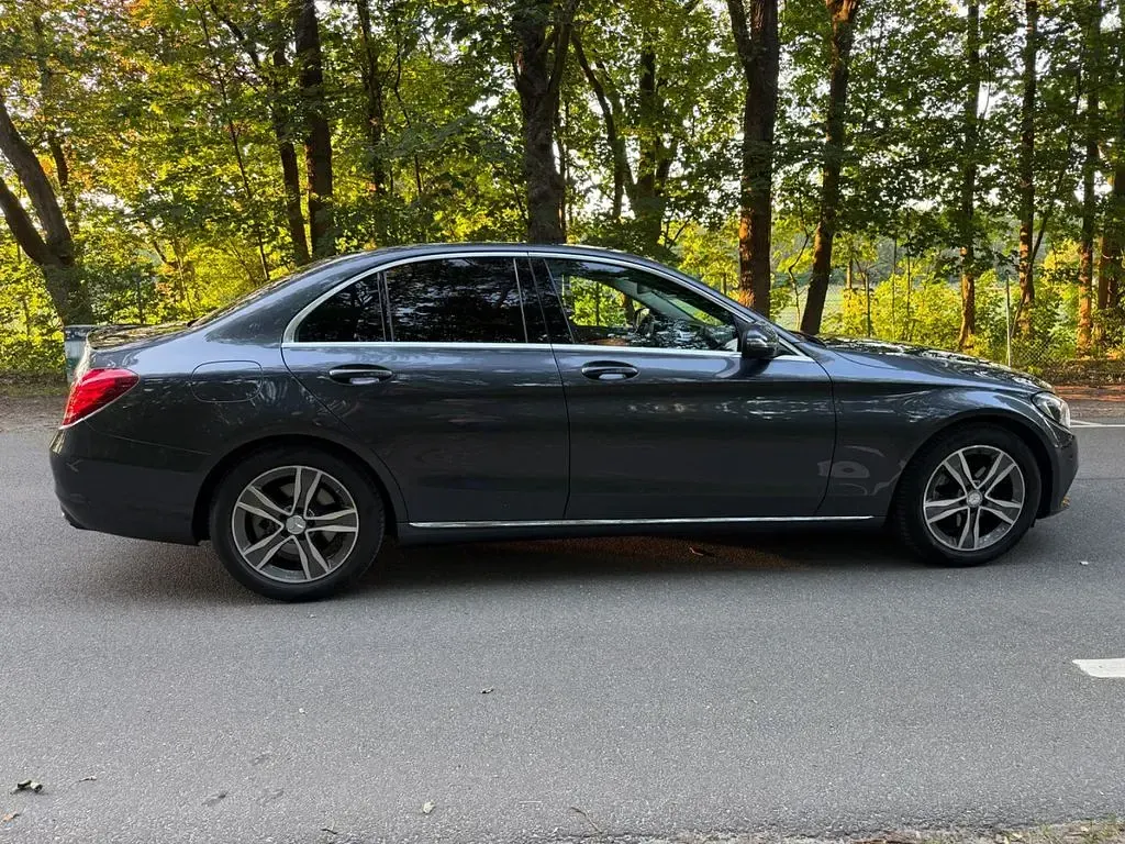 Gebraucht Mercedes C220 170 PS (125 kW) 2015 Grau Limousine