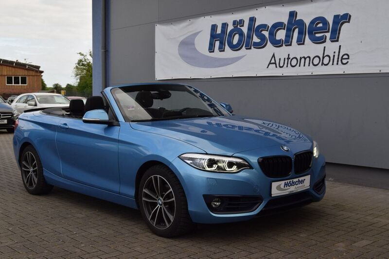 Blau Gebraucht 2018 BMW 218 Sport Line Cabrio | 19.999 € (Guter Preis) - Bild 1/4