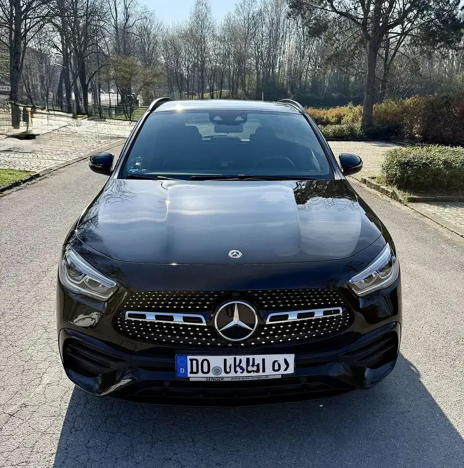 Gebraucht Mercedes GLA200 AMG 163 PS (119 kW) 2022 Schwarz SUV