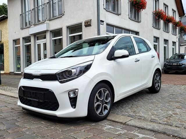 Schneeweiss Gebraucht 2023 Kia Picanto Spirit Kleinwagen | 14.900 € (Guter Preis) - Bild 1/4