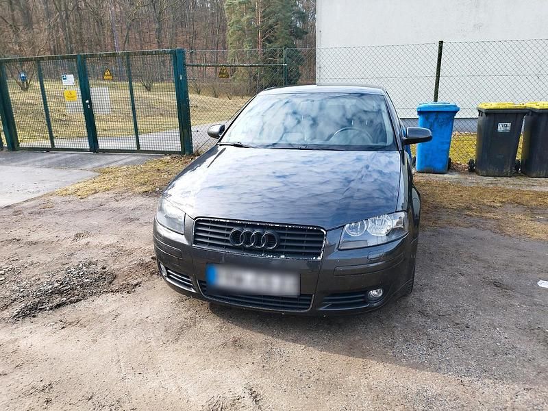 Second-hand Audi A3 101 CP (74 kW) 2006 Negru Hatchback