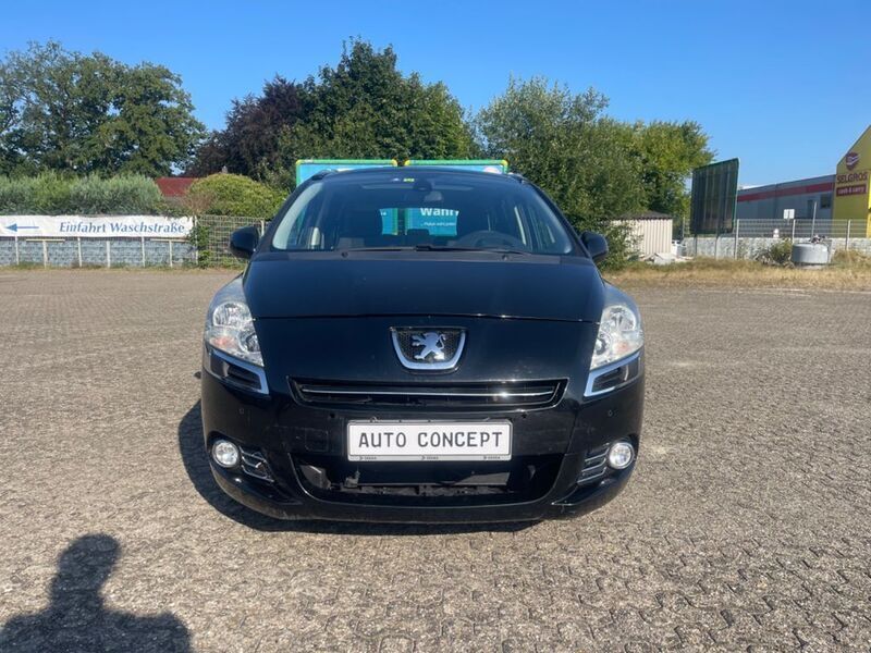 Gebraucht Peugeot 5008 163 PS (119 kW) 2010 Schwarz metallic Van / Kleinbus