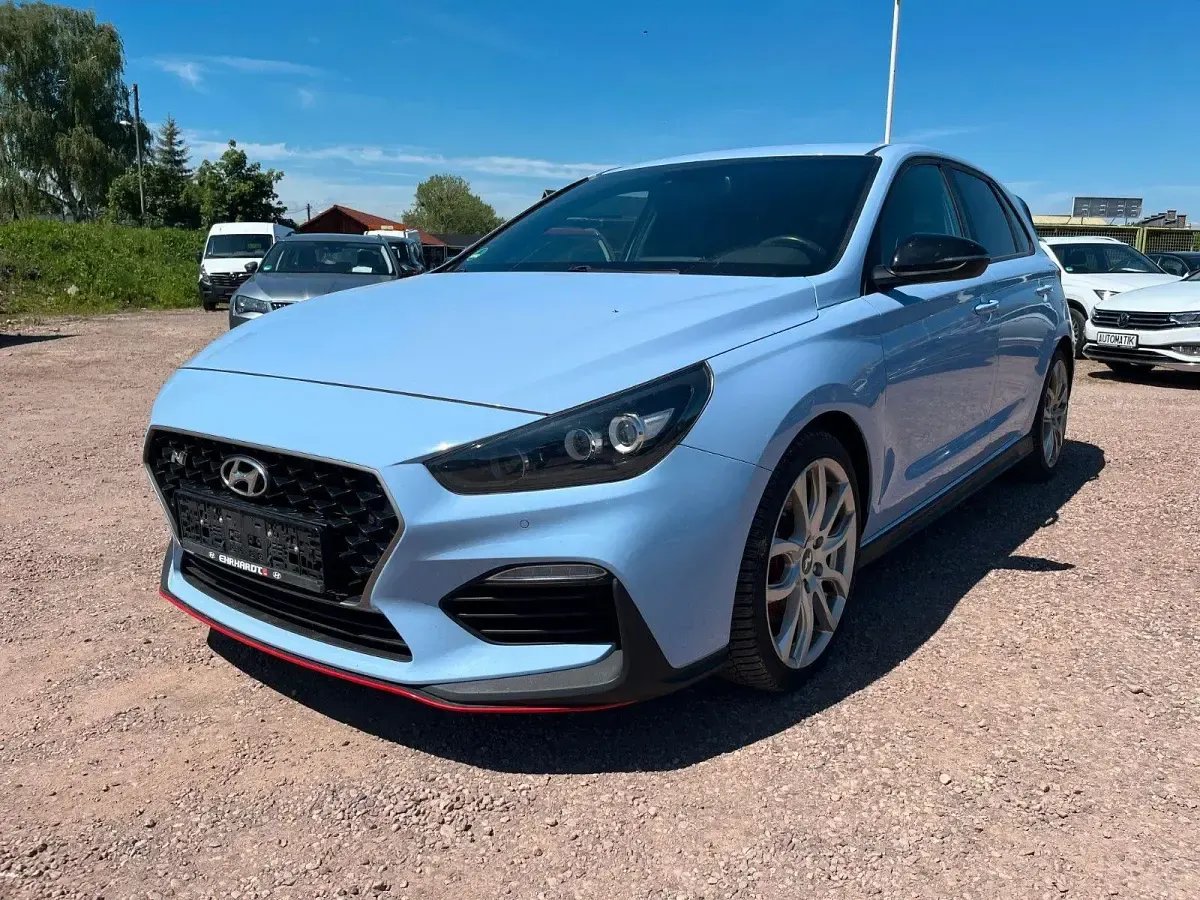 Gebraucht Hyundai i30 250 PS (183 kW) 2019 Blau Limousine