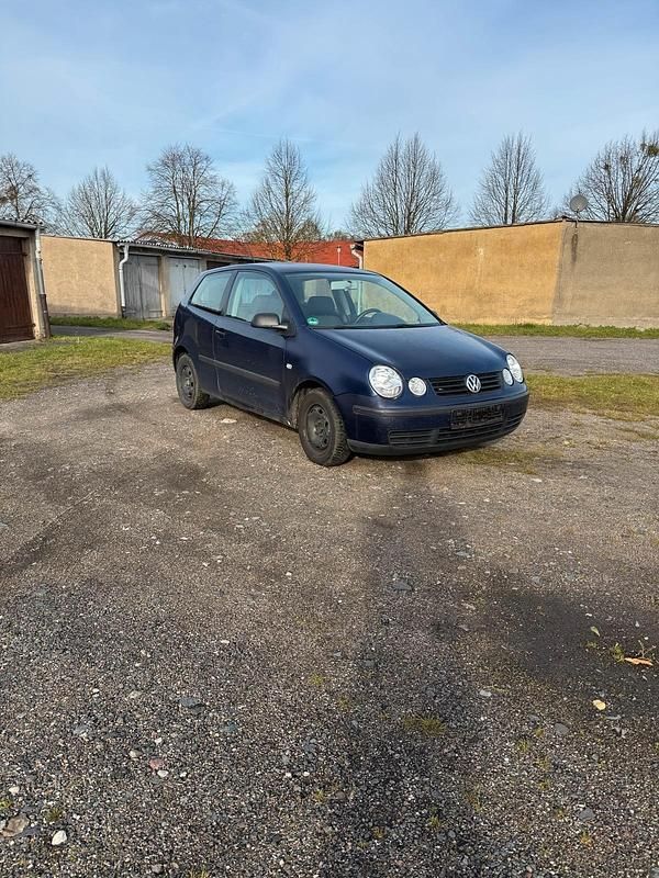 Gebraucht VW Polo 54 PS (39 kW) 2004 Blau Kleinwagen