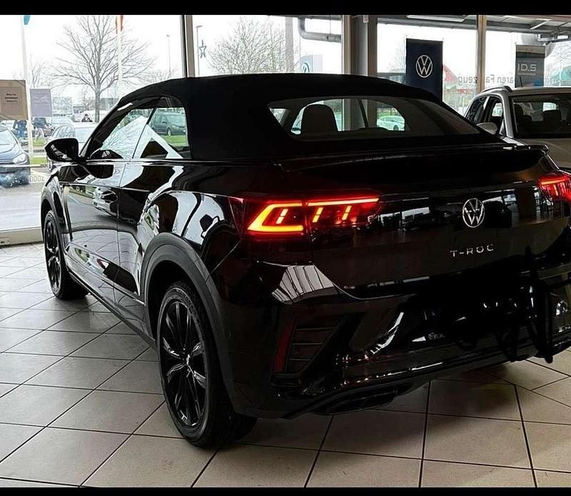 Gebraucht VW T-Roc Cabriolet R-line 150 PS (110 kW) 2024 Cabrio