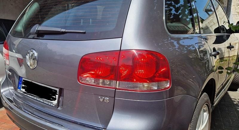 Grau Gebraucht 2006 VW Touareg SUV | 5.999 € - Bild 1/4