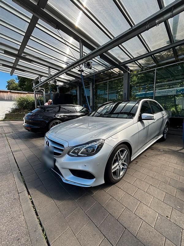 Silber Gebraucht 2014 Mercedes E350 Limousine | 17.500 € (Guter Preis) - Bild 1/4