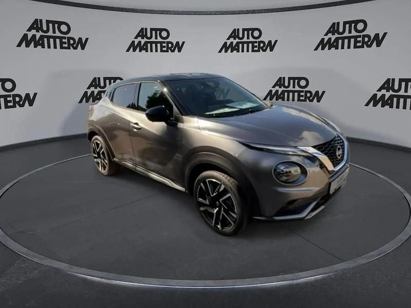 Uusi Nissan Juke 114 HP (83 kW) 2025 Musta Katumaasturi