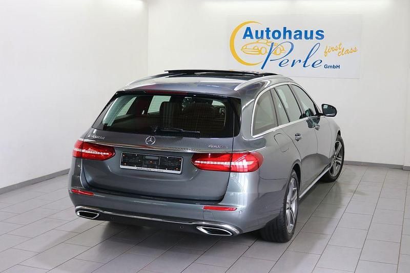 Gebraucht Mercedes E400 340 PS (250 kW) 2018 Grau Limousine