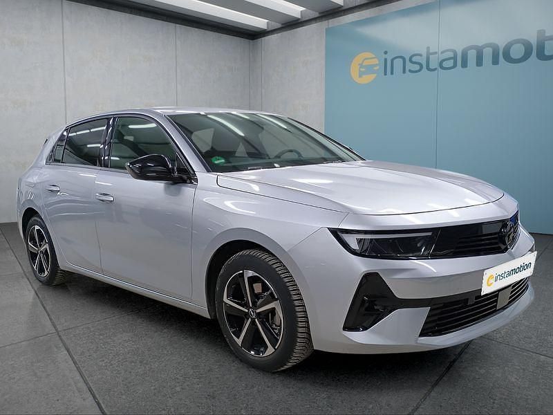 Używany Opel Astra 131 KM (96 kW) 2025 Szary Sedan/Limuzyna