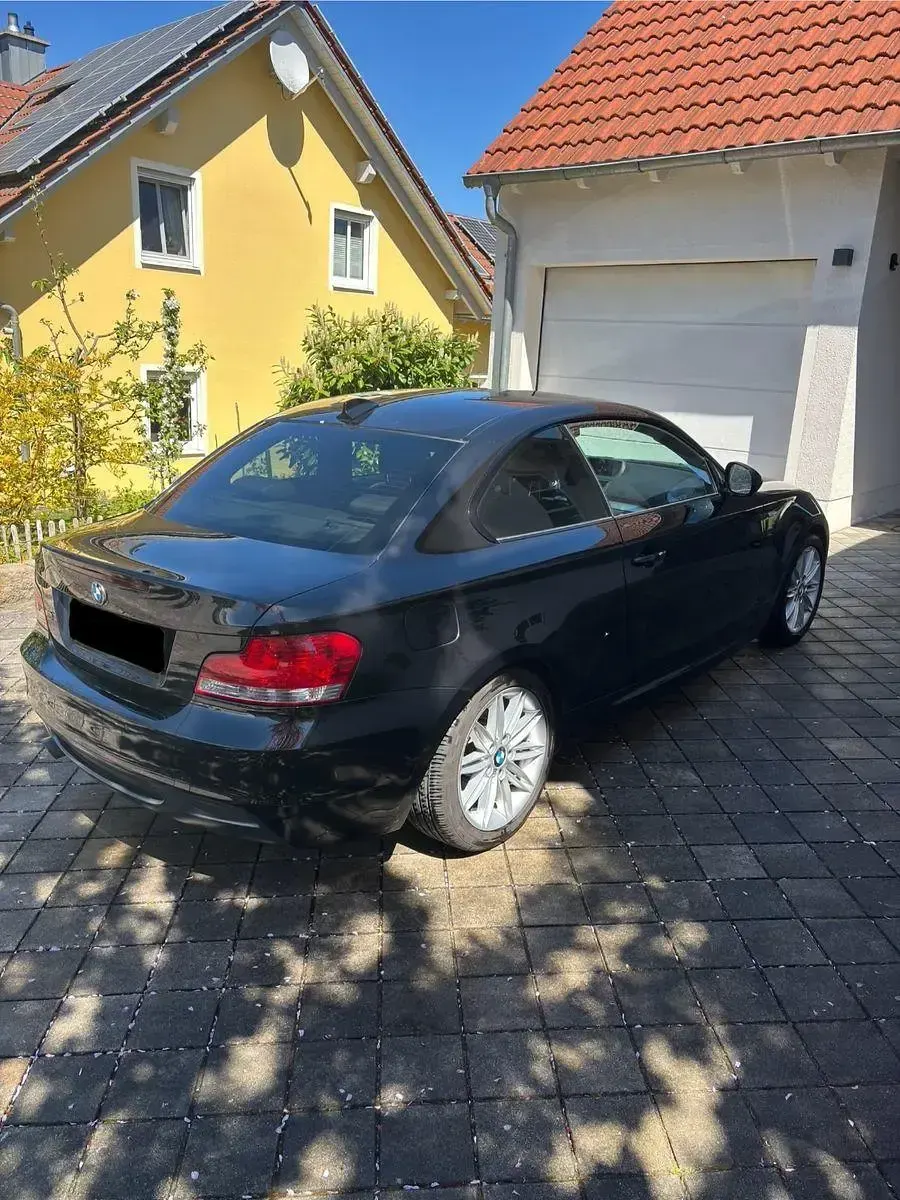 Gebraucht BMW 120 Coupé M Sport 177 PS (130 kW) 2012 Schwarz Coupé
