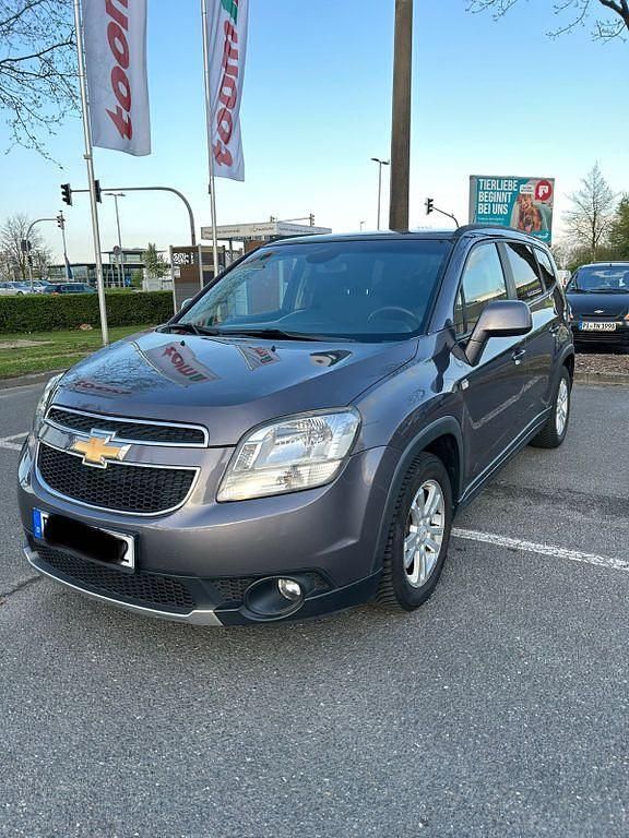 Gebraucht Chevrolet Orlando LT 141 PS (103 kW) 2012 Grau Van / Kleinbus