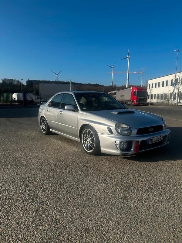 Silber Gebraucht 2000 Subaru Impreza Limousine | 3.499 € - Bild 1/4
