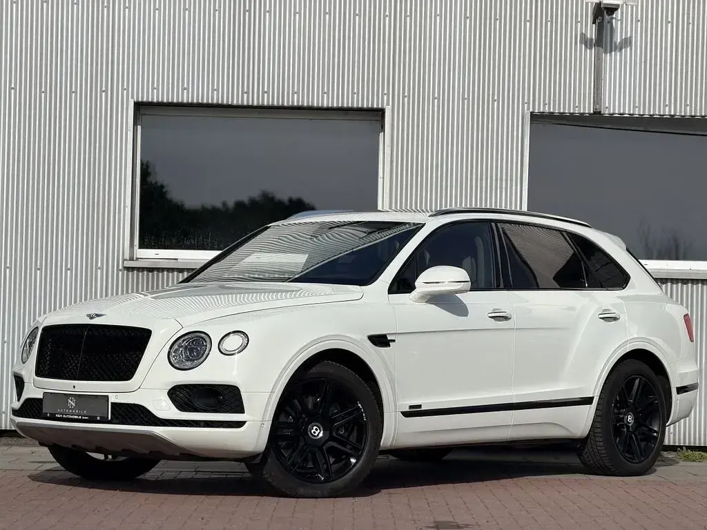Gebraucht Bentley Bentayga 435 PS (319 kW) 2018 Weiß SUV