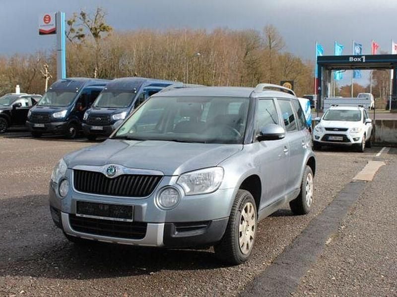 Gebraucht Skoda Yeti Active 122 PS (89 kW) 2013 Grau SUV