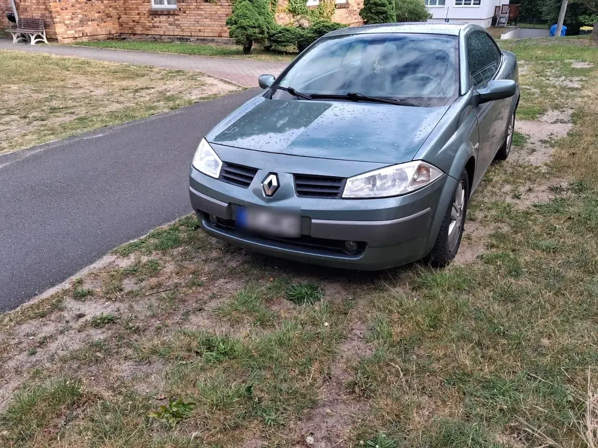 Gebraucht Renault Mégane Cabriolet 140 PS (102 kW) 2004 Grau Cabrio