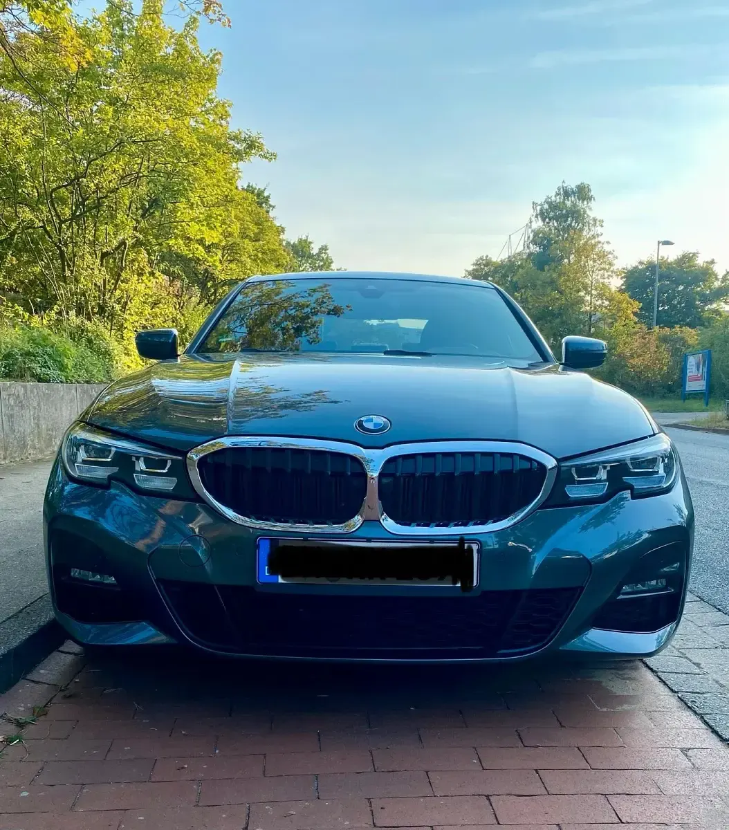 Gebraucht BMW 330 M Sport 258 PS (189 kW) 2020 Grau Limousine