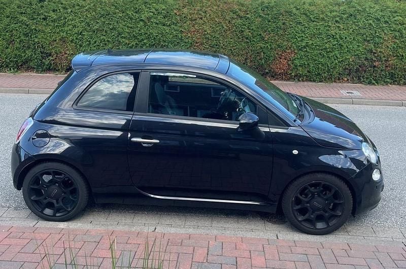 Schwarz Gebraucht 2011 Fiat 500 Lounge Kleinwagen | 4.900 € (Superpreis) - Bild 1/4