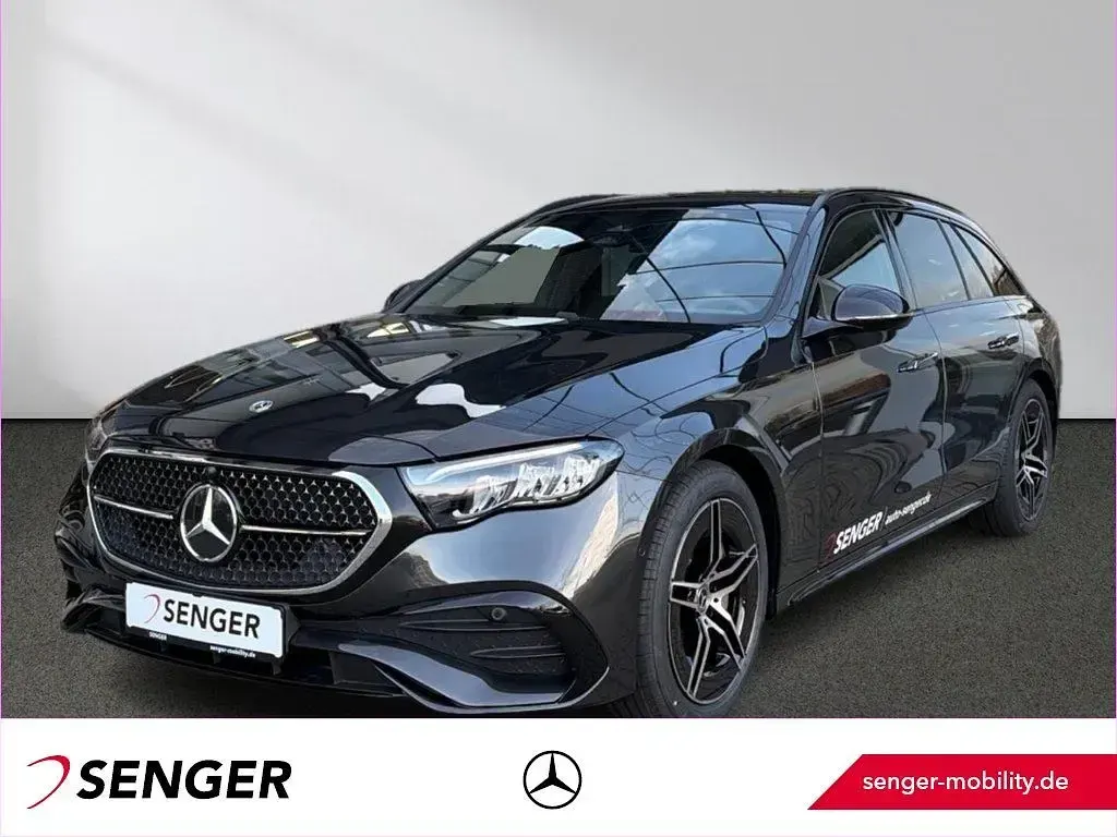 Second-hand Mercedes E300 AMG line 313 CP (230 kW) 2025 Break