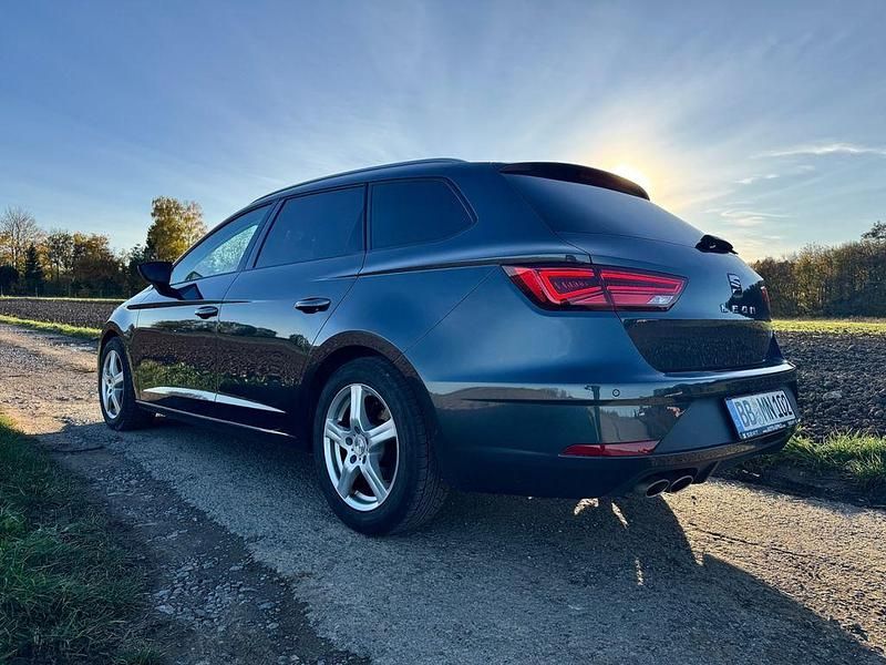 Gebraucht 2019 Seat Leon FR Limousine | 16.000 € (Fairer Preis) - Bild 1/4