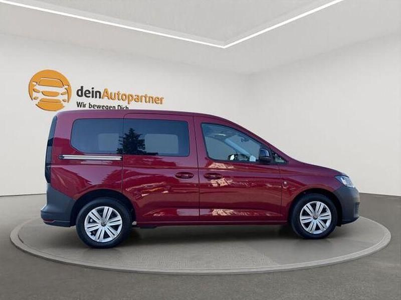 Gebraucht VW Caddy 102 PS (75 kW) 2023 Fortanarot Van / Kleinbus