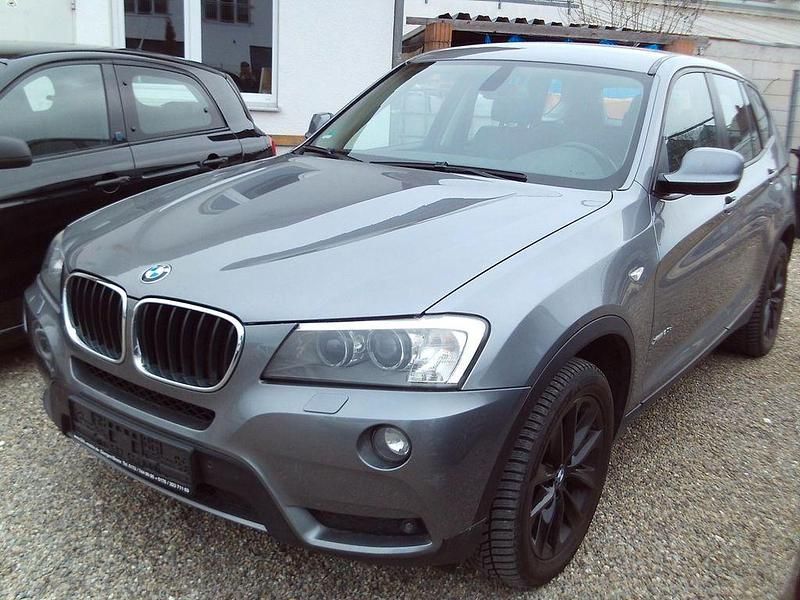 Gebraucht BMW X3 184 PS (135 kW) 2011 Grau SUV