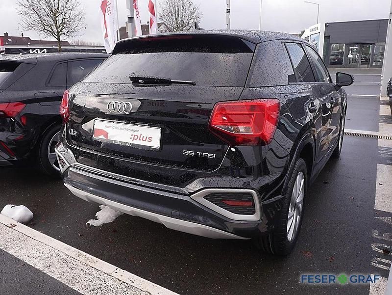 Second-hand Audi Q2 Advanced 150 CP (110 kW) 2025 Negru SUV