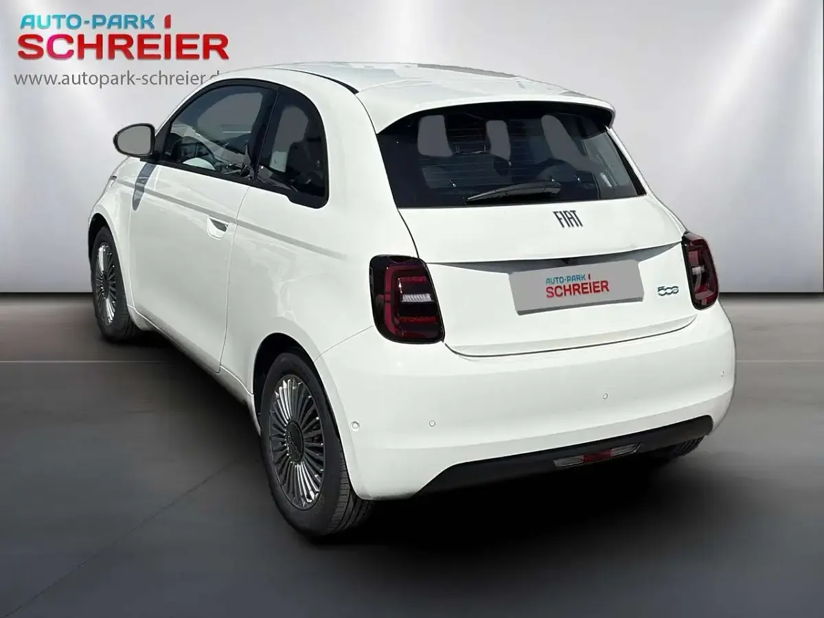 Neu Fiat 500e Icon 86 kW (118 PS) 2026 Iceweiß Kleinwagen