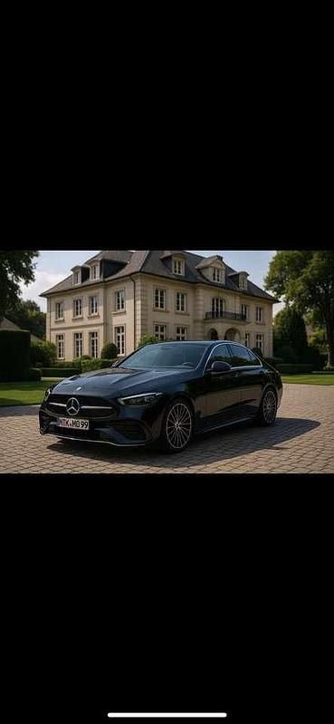 Gebraucht 2025 Mercedes C220 AMG line Limousine | 46.900 € (Teuer) - Bild 1/4